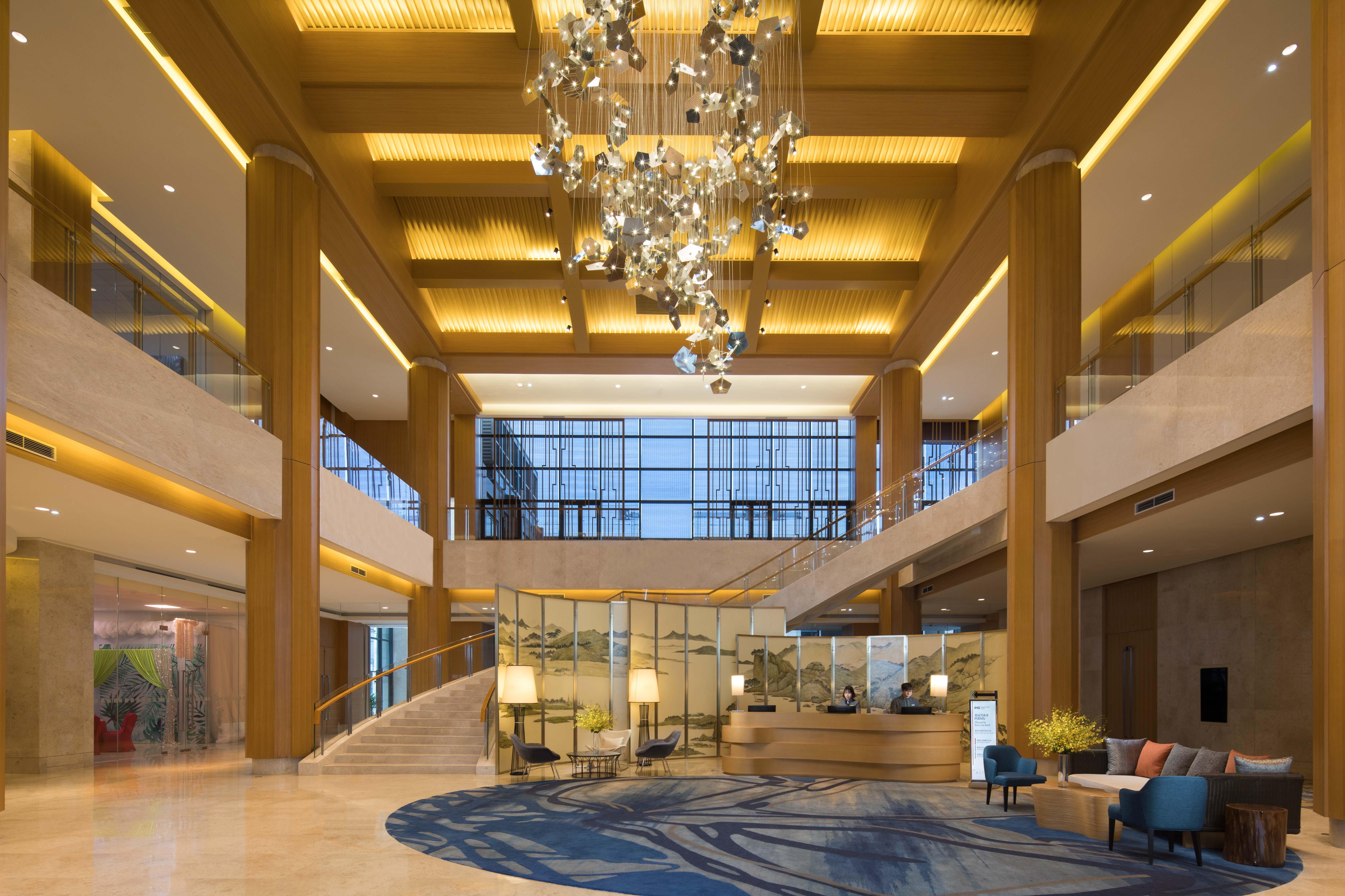 Holiday Inn Kunshan Huaqiao By Ihg Exterior foto