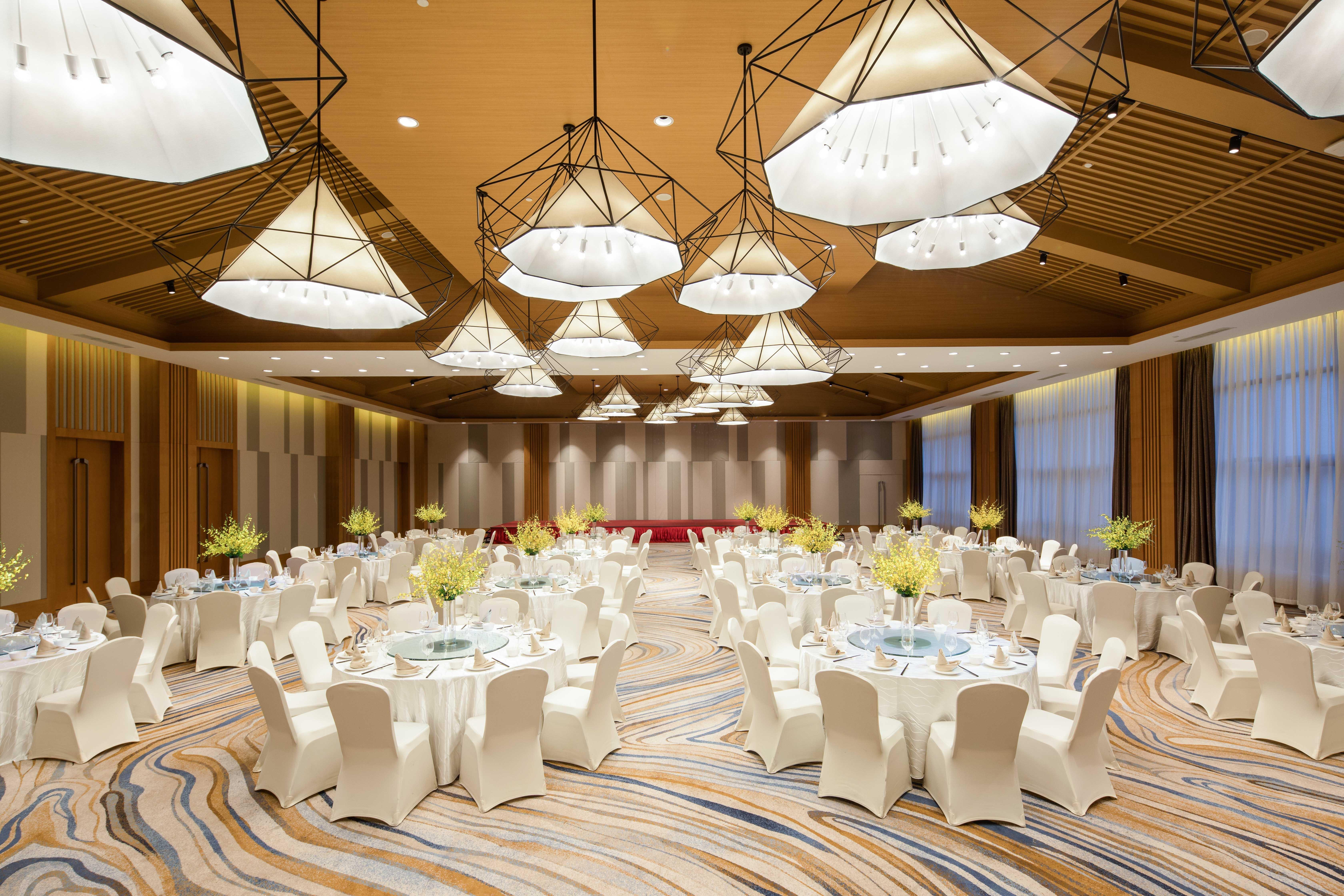 Holiday Inn Kunshan Huaqiao By Ihg Exterior foto